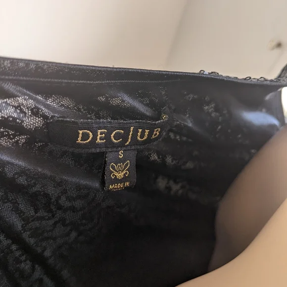 DECJUBA Sequin Top (sS) Black Sparkle - Picture 4 of 11